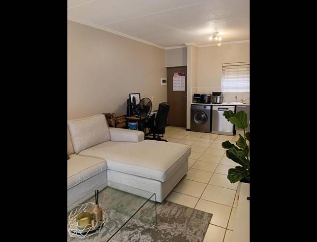 1 BEDROOM PROPERTY TO RENT IN PAULSHOF